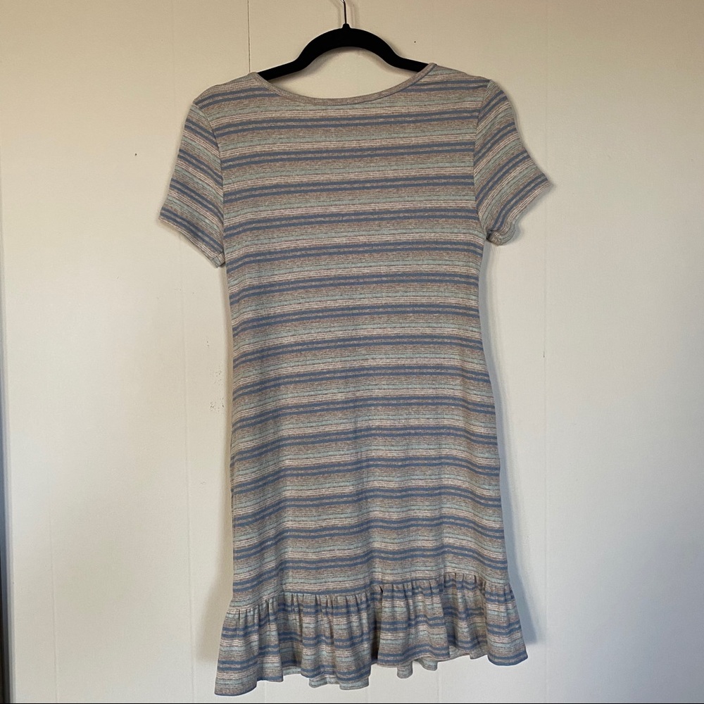 Striped Mid-Length Dress - Picture 2 of 6